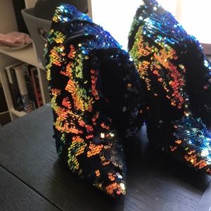 Sequin sLouch heel boot